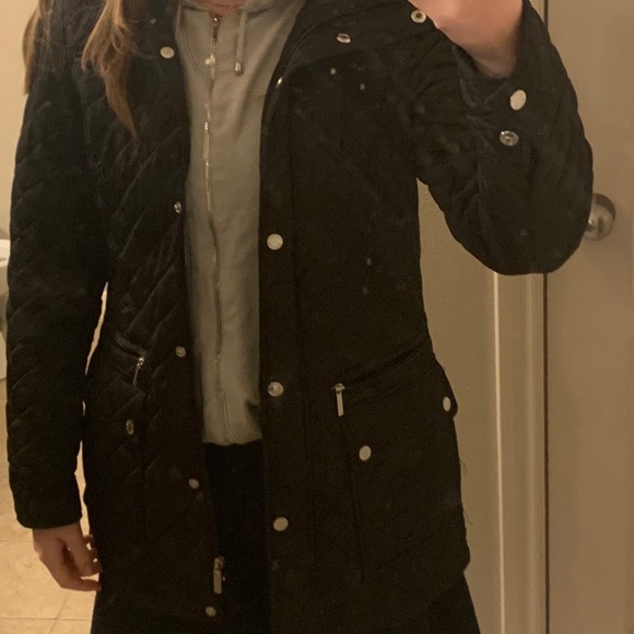 CALVIN KLEIN BLACK QUILTED RAINCOAT! - Picture 5 of 6